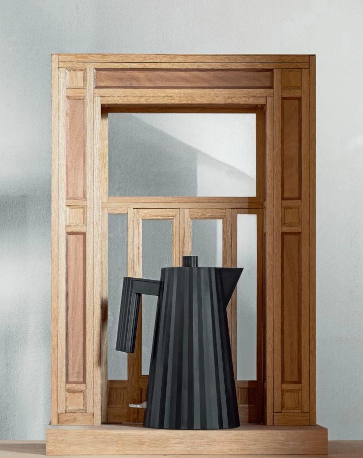 Kettles Alessi MDL06 Plissé Electric Water Kettle 1.7 L 4 Kettles Alessi MDL06 Plissé Electric Water Kettle 1.7 L - Image 2