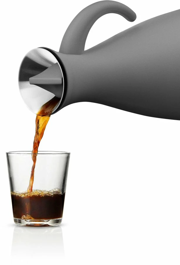 Vacuum Carafes Eva Solo Thermo Jug 1,0 L, Dark Grey Matte 4 Vacuum Carafes Eva Solo Thermo Jug 1,0 L, Dark Grey Matte - Image 3